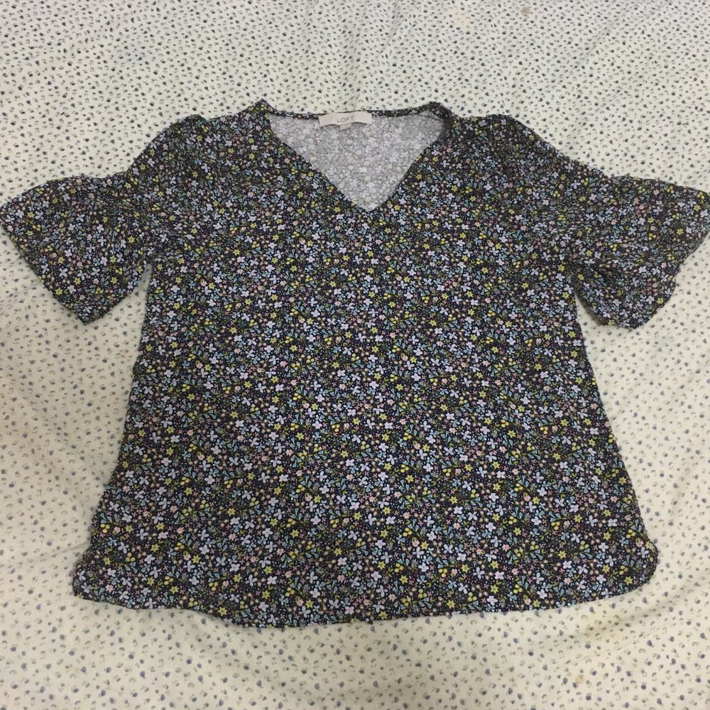 Loft flutter floral blouse with bell sleeves